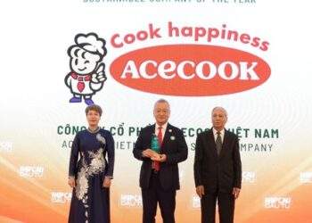 Acecook Việt Nam được vinh danh Top 50 Doanh nghiệp phát triển bền vững tiêu biểu 2025