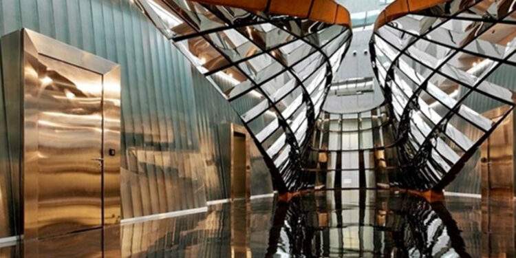 Ai đang gửi tài sản ở đây? 