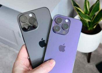 Chiếc iPhone đình đám giá hơn 12 triệu, đồng hồ thông minh thấp chưa từng có