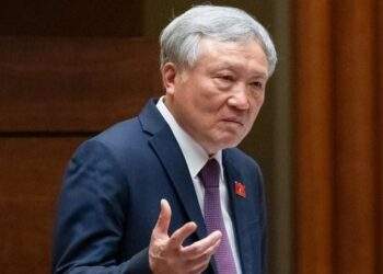 Chính phủ điểm tên hàng loạt tỉnh, thành yêu cầu gỡ vướng cho điện năng lượng tái tạo