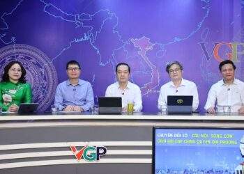 Chuyển đổi số - Cầu nối "sống còn" giữa hai cấp chính quyền địa phương