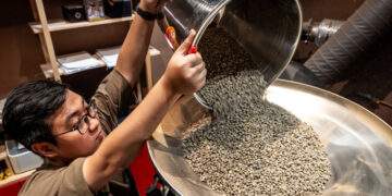 Coffee exports reach historic $5.5B milestone