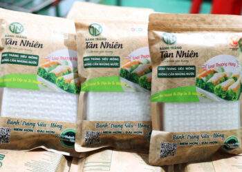 Đẩy mạnh nông nghiệp công nghệ cao và phát triển OCOP gắn với NTM