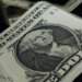 Dollar gains marginally against dong on black market