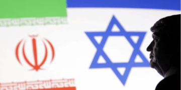 Đột ngột lao dốc không phanh khi Mỹ tuyên bố Israel và Iran ngừng bắn