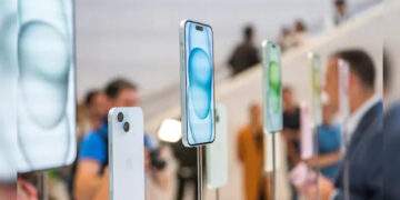 Foxconn đột ngột đưa hàng trăm nhân viên Trung Quốc rời Ấn Độ