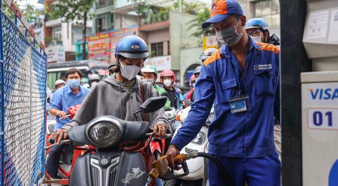 Fuel prices cut due to value-added tax reduction