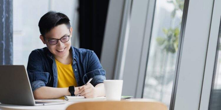 Gen Z và Millennials xây dựng tương lai vững vàng nhờ chủ động kế hoạch tài chính