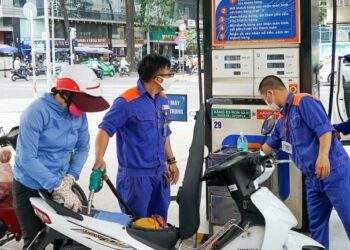 Giá xăng dầu hôm nay 23/7: Giảm mạnh nhất tuần