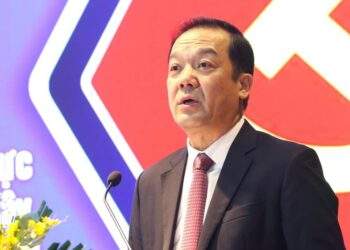 Không được yêu cầu người dân cung cấp giấy tờ đã có trên cơ sở dữ liệu quốc gia
