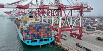Lần đầu có app đặt xe container, tích hợp cả thủ tục xuất nhập khẩu