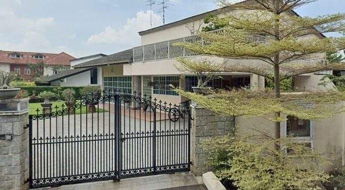 Late Indonesian billionaire Eka Tjipta Widjaja’s granddaughter buys $19M bungalow in Singapore