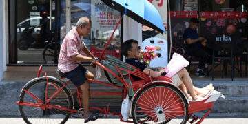 Malaysian adults to receive $24 each on national day