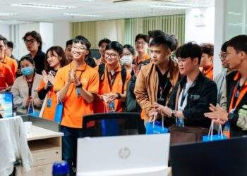 Nguồn nhân lực chuyên sâu ở đâu?