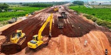Nỗ lực đẩy nhanh tiến độ dự án thành phần 1 cao tốc Biên Hoà - Vũng Tàu