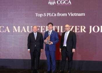 Phân bón Cà Mau đoạt giải quản trị xuất sắc khu vực ASEAN