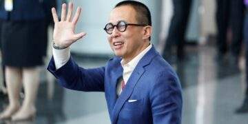 Richard Li, son of Hong Kong’s richest billionaire Li Ka Shing, takes insurer FWD public