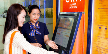 SHB ra mắt máy CRM