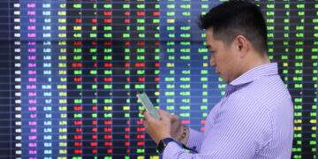 Stocks rise 3 days in a row