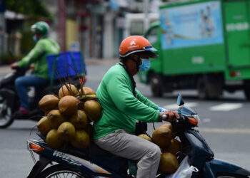 TPHCM cho tài xế vay tiền mua xe điện