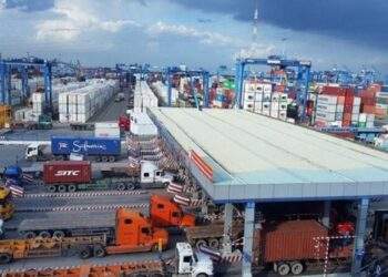 TP.HCM tìm giải pháp giảm kẹt xe khu vực cảng Cát Lái