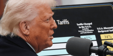Tăng sốc sát ngày Tổng thống Trump công bố thoả thuận về Thuế đối ứng