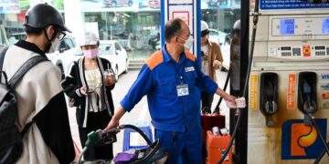 Thị trường đồng loạt bứt tốc tuần mới