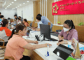 Thủ tướng yêu cầu không để tình trạng "cò làm giấy tờ" tại các Trung tâm Phục vụ hành chính công