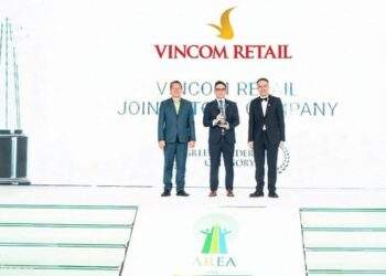 Vincom Retail vào top 50 niêm yết tốt nhất, và lãnh đạo xanh châu Á