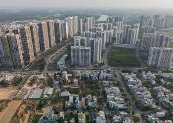 Apartment prices jump on secondary market as legal obstacles cleared in HCMC