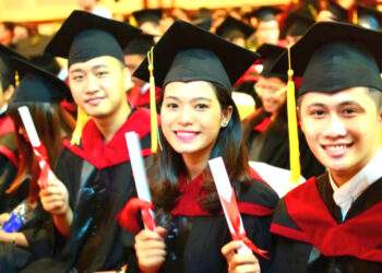 Ban hành Nghị quyết 71-NQ/TW về đột phá phát triển giáo dục và đào tạo