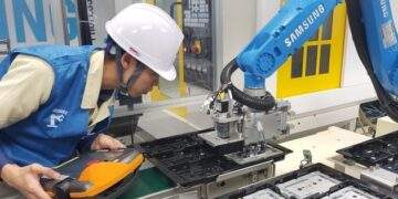 Bước chuyển mình từ “dọn tổ” đến dẫn dắt