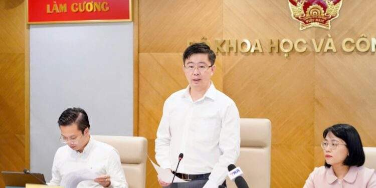Bước chuyển từ nghiên cứu tự phát sang chính sách chủ động