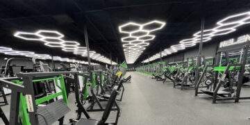 Chủ phòng gym thu 100 tỷ, đi xe sang rồi nhận kết buồn