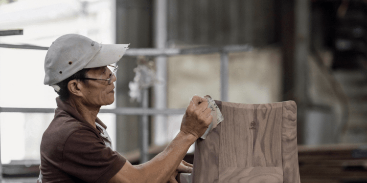 Dấu ấn khó tin của đồ gỗ Việt trong gian bếp gia đình Mỹ
