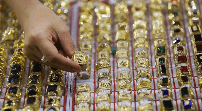 Finance ministry wants to scrap tariff on gold jewelry exports
