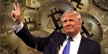 Giá Bitcoin, ETH, SOL tăng vọt sau quyết định của Tổng thống Donald Trump