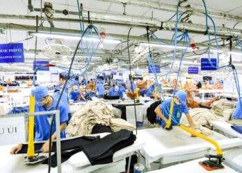 Giải mã doanh nghiệp dệt may thắng lớn giữa bất định thuế quan