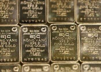 Gold bar prices rally amid global gains