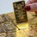Gold breaks two records in one day