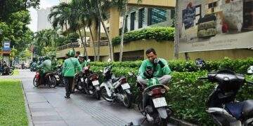 Grab Việt Nam đề xuất hệ thống trạm sạc xe điện , đổi pin dùng chung cho xe điện