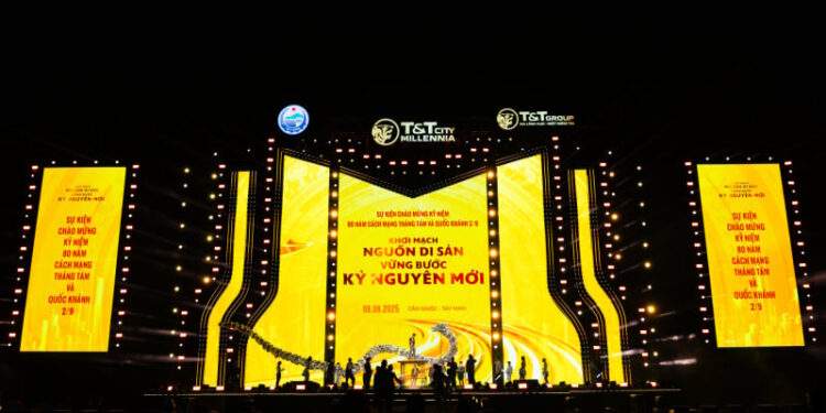 Hé lộ sân khấu “siêu khủng” và 2 công trình kỷ lục tại đại nhạc hội T&T City Millennia