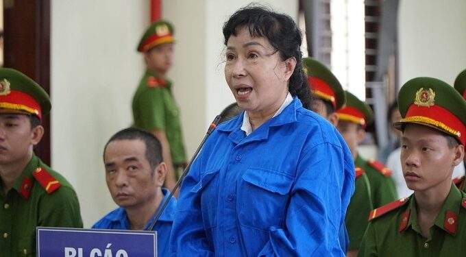 Housing developer gets life sentence for defrauding 1,000 people with nonexistent projects