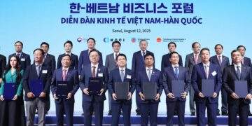 KN Holdings hợp tác Samsung C&T phát triển 864 MW điện mặt trời nổi