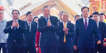 Lãnh đạo nhiều tập đoàn lớn xuất hiện tại sự kiện khởi công, khánh thành 250 dự án