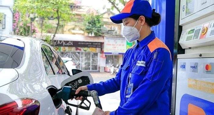 Lao dốc, giá dầu sẽ phá đáy trong tuần tới?