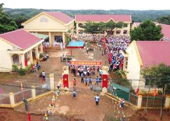 Linh hoạt trong xây dựng trường học cho các xã biên giới, bao gồm nhà ở nội trú cho học sinh và giáo viên