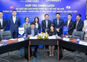 Long Châu hợp tác cùng OMRON, chăm sóc sức khỏe hàng triệu gia đình Việt