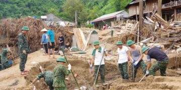 Nghệ An phân bổ 500 tỷ đồng để khôi phục hạ tầng, ổn định đời sống người dân vùng lũ