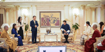 Quốc vương Bhutan và Hoàng hậu thăm Tập đoàn T&T Group